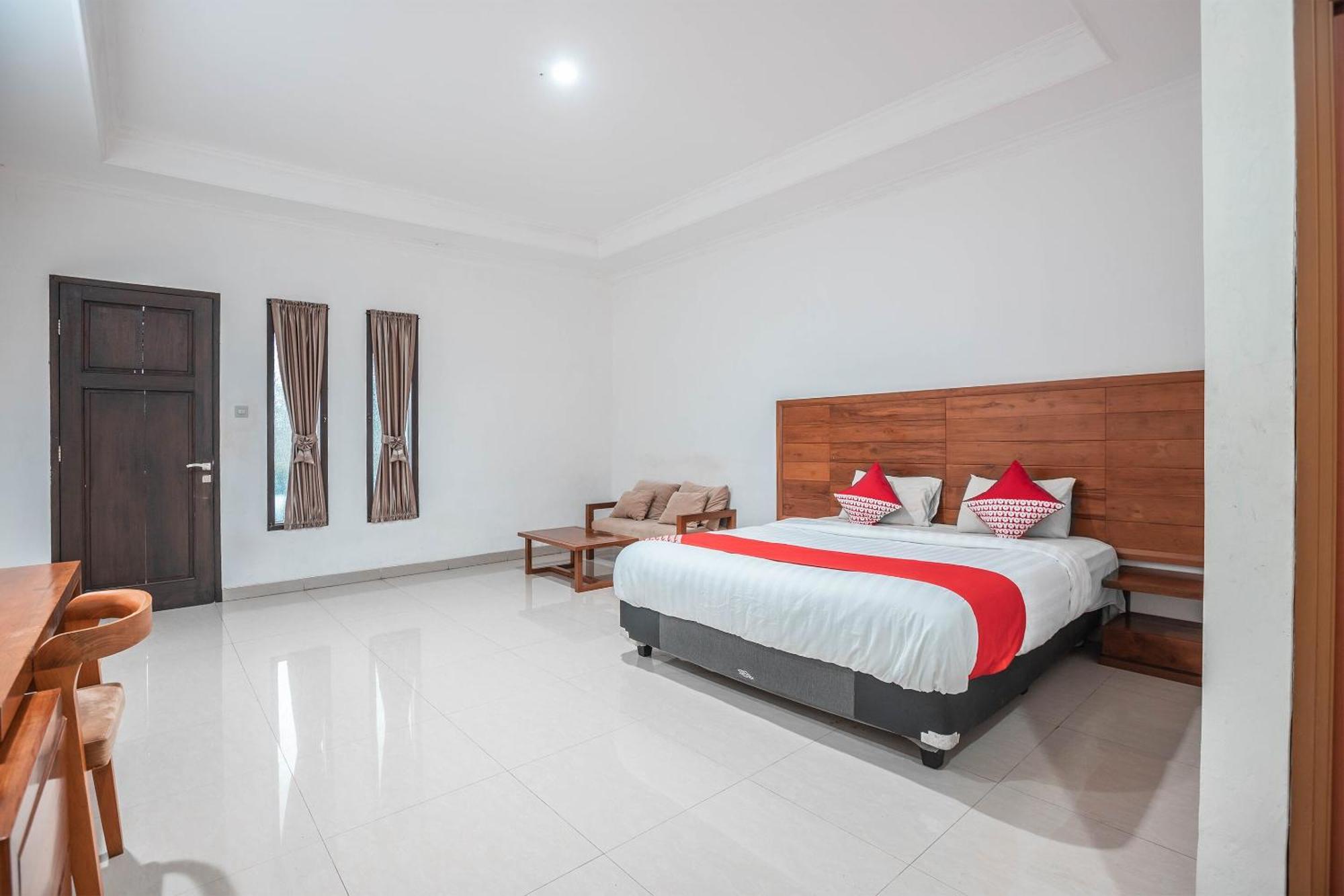Super Oyo 686 Bunga Karang Hotel Bekasi Zewnętrze zdjęcie