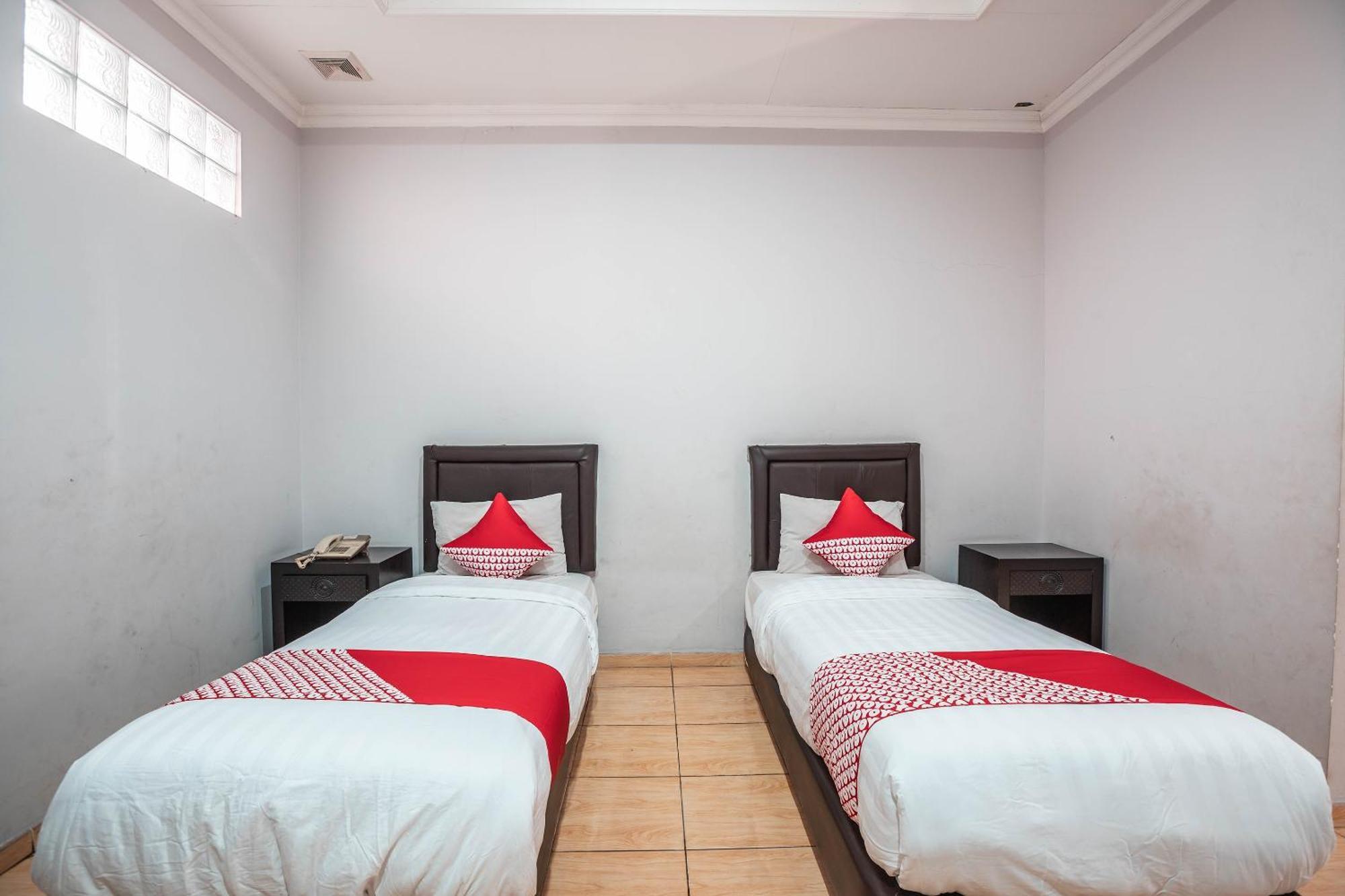 Super Oyo 686 Bunga Karang Hotel Bekasi Zewnętrze zdjęcie