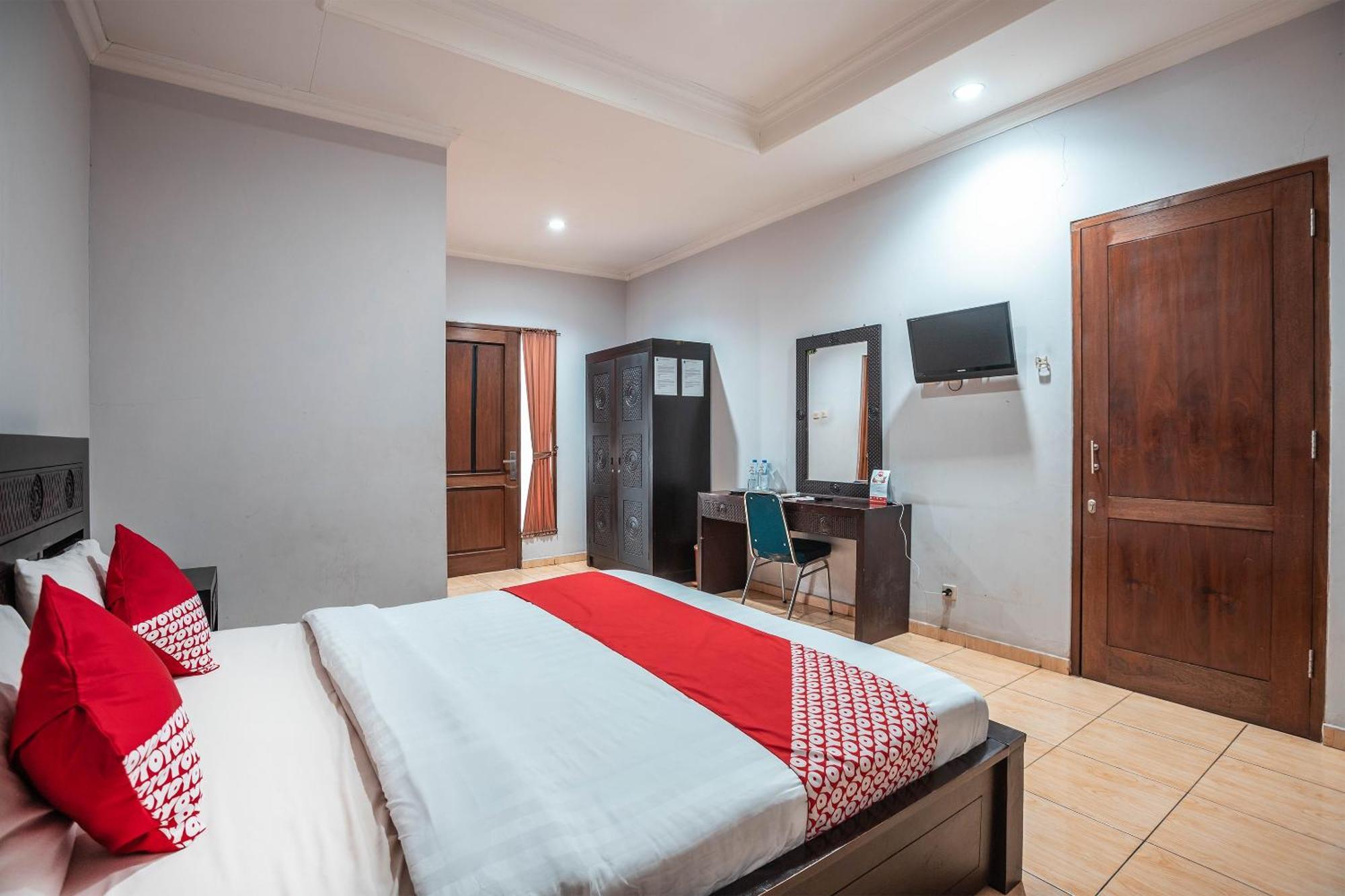Super Oyo 686 Bunga Karang Hotel Bekasi Zewnętrze zdjęcie